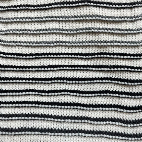 American Eagle Gray and Cream Striped Scarf with Pom Poms - Picture 5 of 6